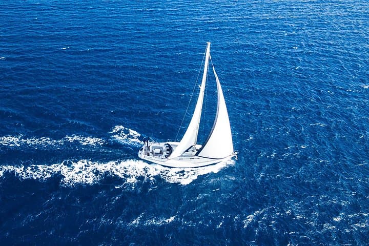 Sail the Small Cyclades: Day Cruise to Iraklia, Schinoussa & Naxos from Paros