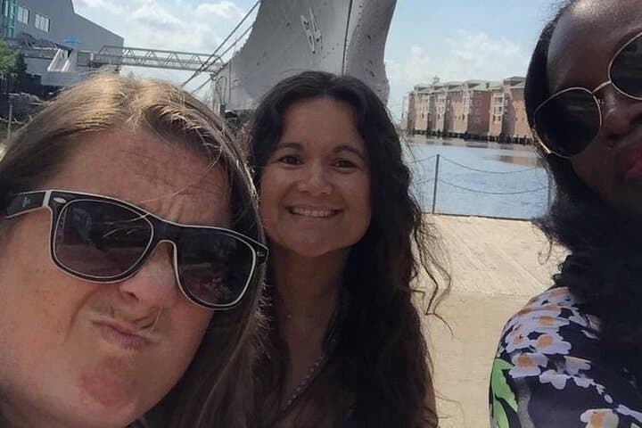 Explore Norfolk: 3Quest Scavenger Hunt Through Historic Streets