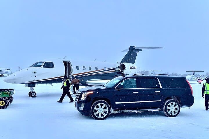 Private Transfer Between Jackson Hole Airport and Jackson/Teton Village