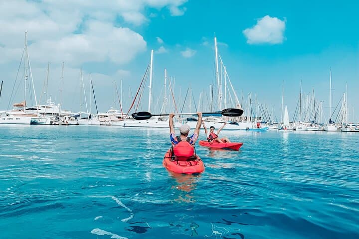 Kayak Popeye Dubai: 1-Hour Single Kayak + Café on the Jumeirah Coast photo 4