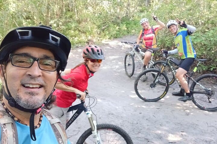 Tortuguero Coastal MTB Ride to a Hidden Spring and Cave
