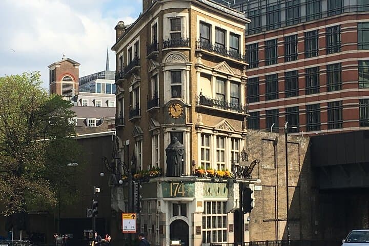 Historic London Pub Walk — 2,000 Years of City Stories and Classic Pubs photo 5