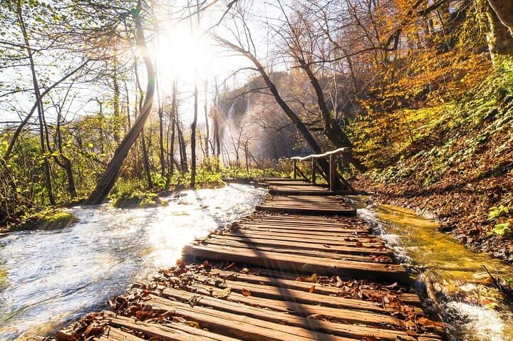 Plitvice Lakes & Zadar Private Day Trip from Split with Lunch photo 2