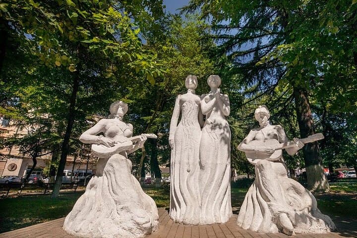 Kutaisi Walking Tour: Historic Sights, Markets & White Bridge Stroll photo 3