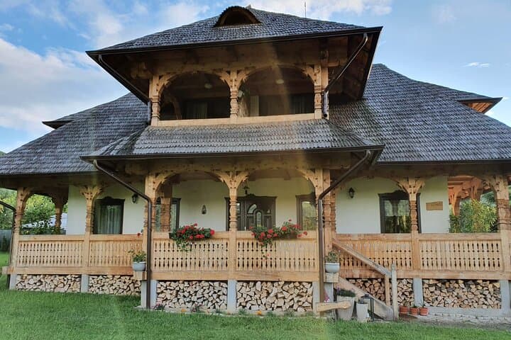 12-Day Private Romania Tour from Bucharest: Castles, Carpathians & Cultural Trails photo 4