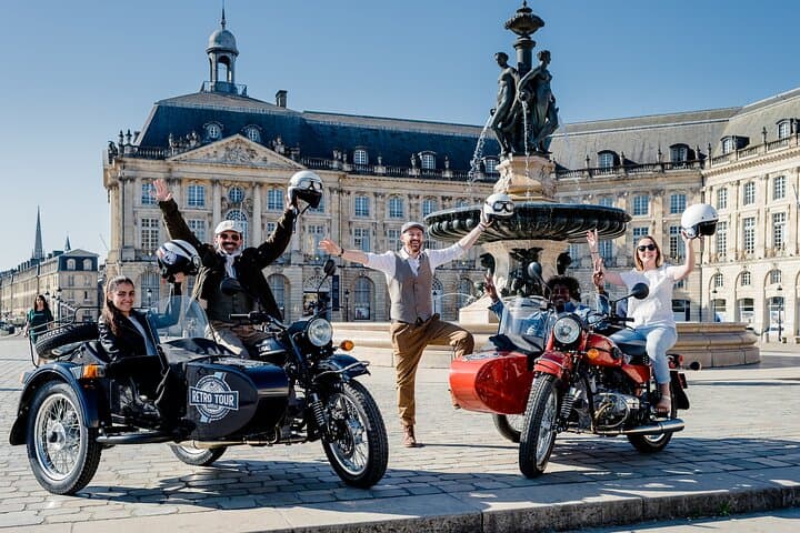 Private Bordeaux Sidecar Tour with Wine Tastings — 3-Hour Historic City Ride photo 3