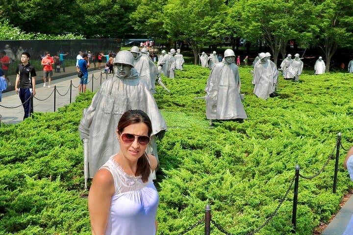 Full-Day Washington DC Guided Monuments & History Tour From New York