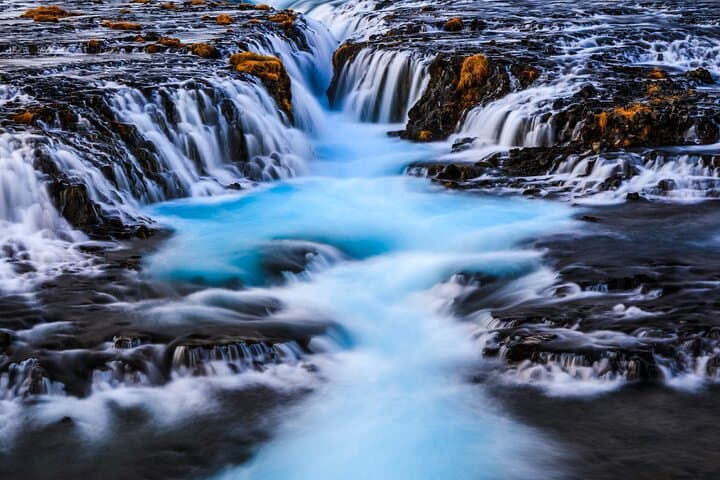 Reykjavik Professional Photo Shoot — Hire a Local Photographer for Urban & Coastal Portraits