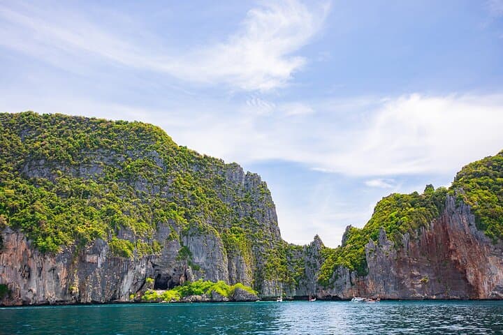 Phi Phi Longtail Snorkel Tour: Maya Bay, Pileh Lagoon & Shark Point photo 3