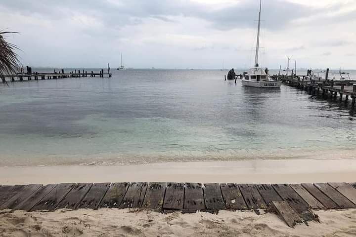 Sail and Snorkel Isla Mujeres: Catamaran Day Trip with Buffet and Open Bar photo 4