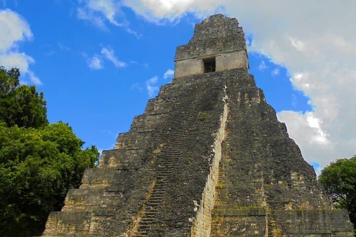Tikal Day Tour by Air: One-Day Shared Flight from Guatemala City