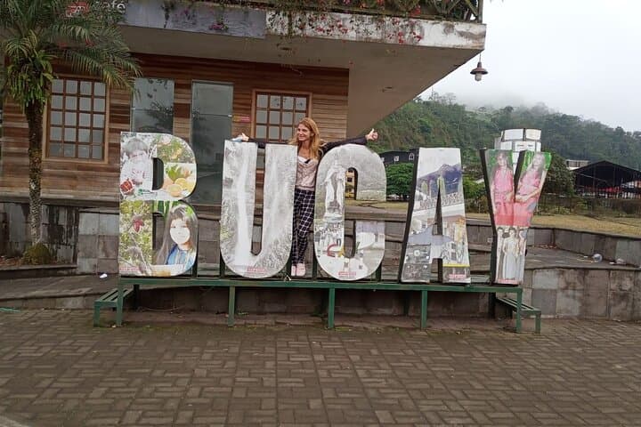 Bucay Cloud Forest & La Esperanza Waterfall Day Trip from Guayaquil
