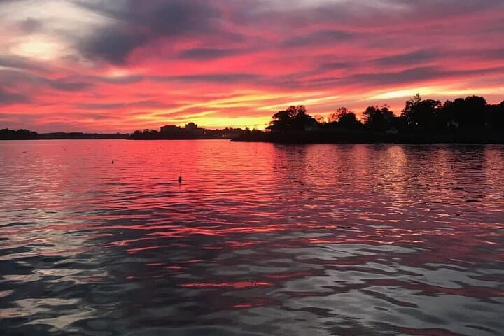 Key Largo Private Sunset Cruise: Mangroves, Dolphins & Ocean Views
