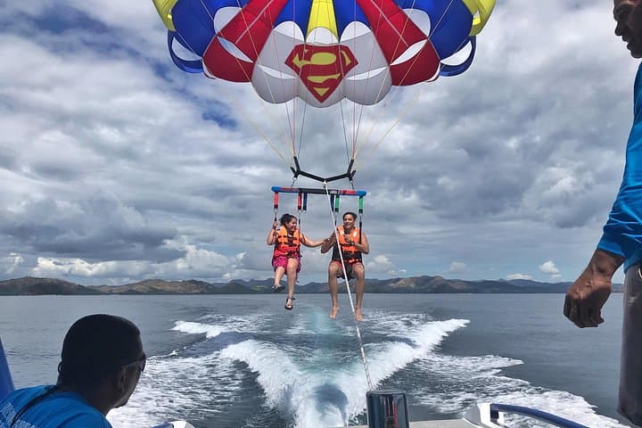 Coron Parasailing Adventure: Soar Above the Turquoise Waters of Busuanga photo 3