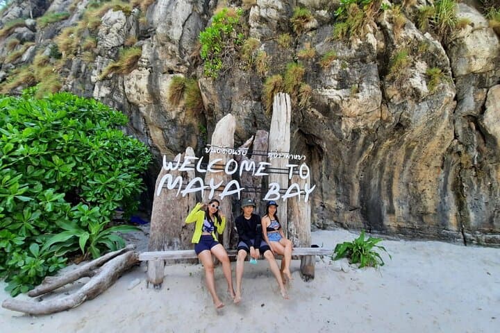 Snorkeling Phi Phi Islands by Speedboat — Maya Bay, Pileh Lagoon & Bamboo Island photo 4