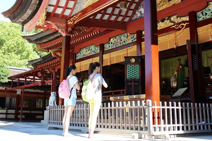 Private Hakata Port Pickup: 6-Hour Custom Fukuoka City Tour with Licensed Guide