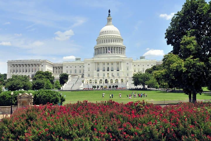 Washington DC Private Day Trip from NYC — Full-Day Car Tour of Monuments & Smithsonian photo 3
