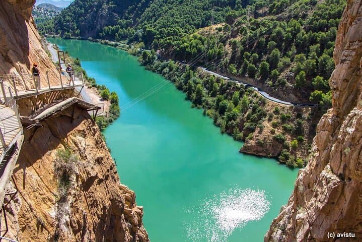 Caminito del Rey Day Trip from Malaga: Guided Hike Along the Gorge photo 3