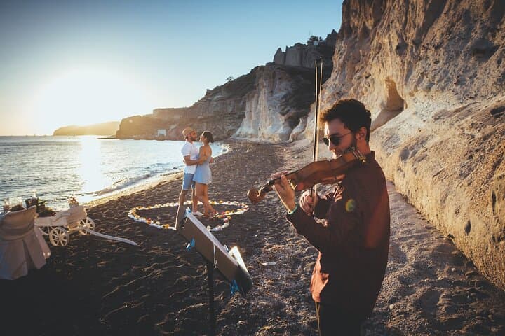 Santorini Private Horseback Ride and Romantic Caldera Picnic photo 5