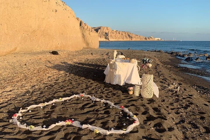 Santorini Private Horseback Ride and Romantic Caldera Picnic photo 4