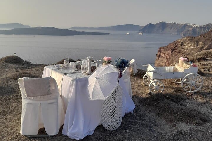 Santorini Private Horseback Ride and Romantic Caldera Picnic photo 3