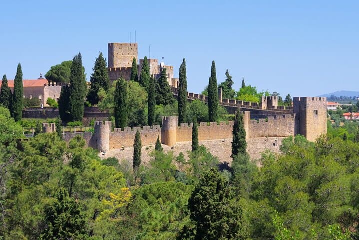 Knights Templar Route Full-Day Private Tour from Lisbon: Tomar, Almourol & Medieval Portugal photo 3