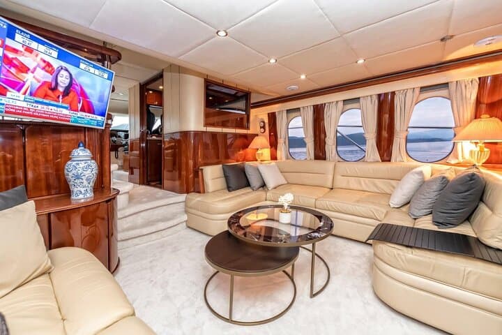 Private Luxury Yacht Cruise on the Bosphorus: Two-Hour Istanbul Sightseeing Charter photo 2