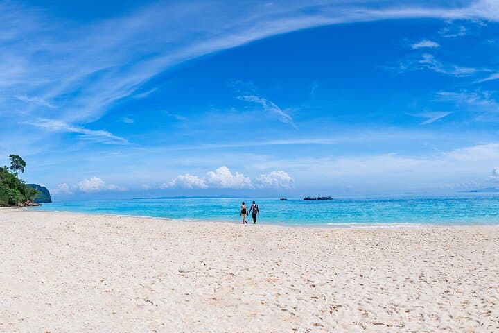 Private Longtail Around Phi Phi & Bamboo Island — 6-Hour Charter Guide photo 4