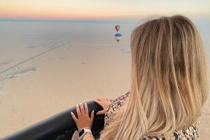 Sunrise Hot Air Balloon Over the Dubai Desert Conservation Reserve