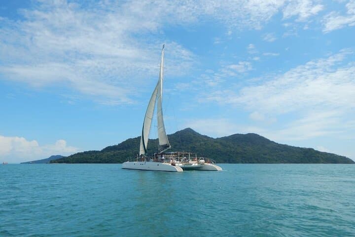 Day Sail to Isla Taboga: All-Inclusive Catamaran from Panama City photo 4
