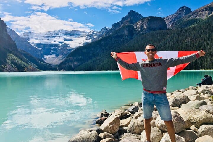 4-Day Canadian Rockies and Banff Classic Summer Tour — Lakes, Icefields & Wine Tasting photo 1
