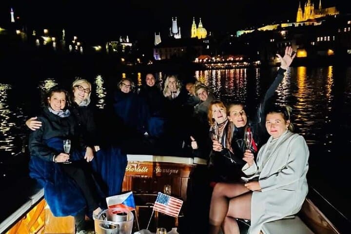 Private Romantic Prague Walking Tour: 3-Hour Old Town, Charles Bridge & Castle photo 3