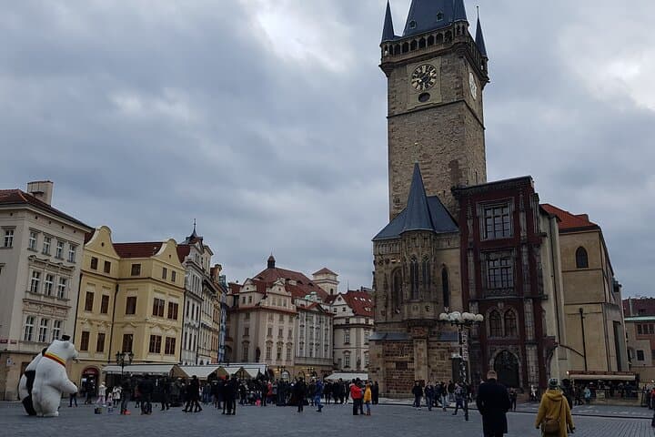 Private Romantic Prague Walking Tour: 3-Hour Old Town, Charles Bridge & Castle photo 4