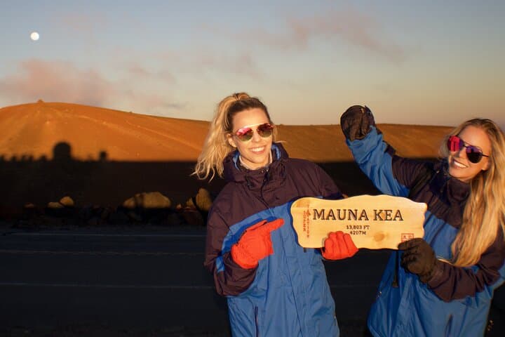 Mauna Kea Summit Sunset & Stargazing: Big Island Evening Adventure