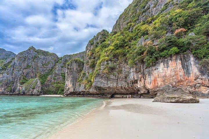 Sunrise Phi Phi & 4-Islands Speedboat Tour from Krabi photo 4