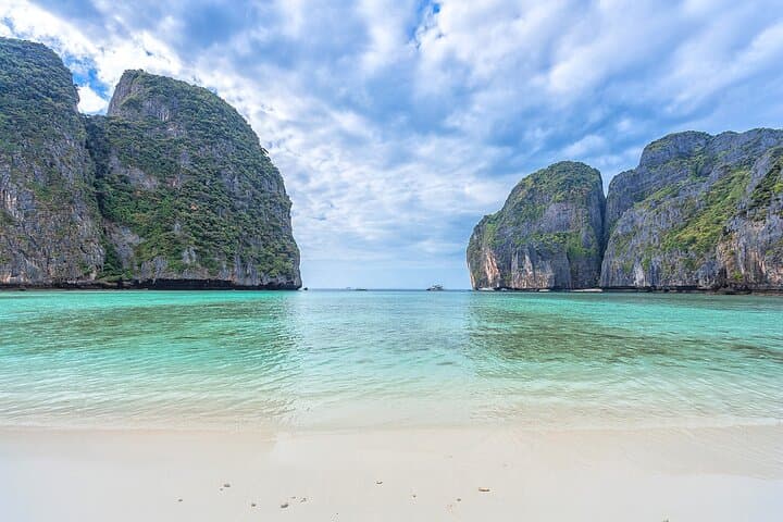 Late-Start Speedboat to Phi Phi & Khai Islands — Phuket Day Trip photo 4