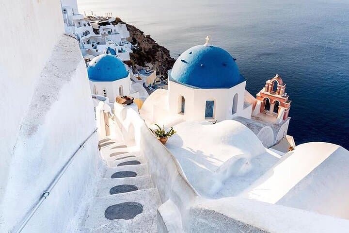 Private Santorini Cultural Tour with Local Guide Alexandros photo 2