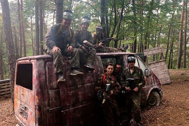 From Kraków: Private Paintball at Jezioro Rożnowskie photo 6