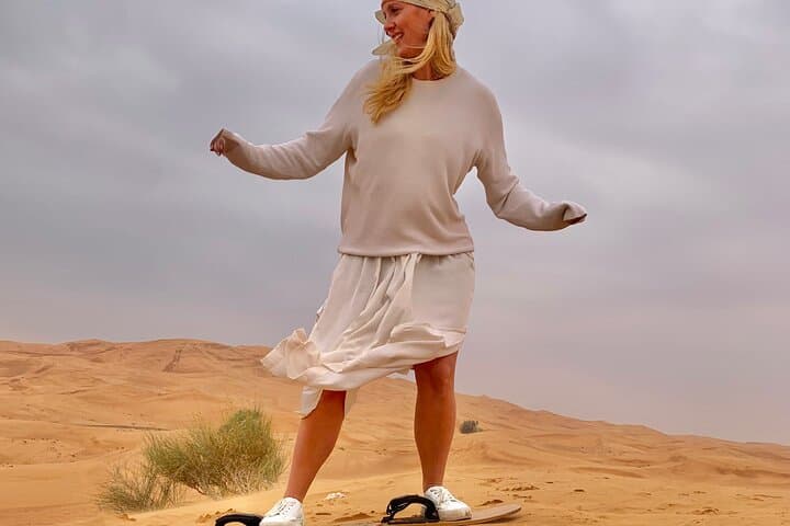 Dubai Red Dunes Desert Safari: 4x4 Dune Bashing, Camel Ride & Sandboarding photo 5