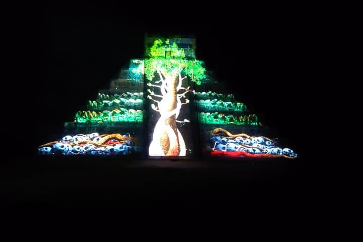 Private Starlit Chichen Itza Night Tour and Cenote Cave Swim with Dinner photo 5