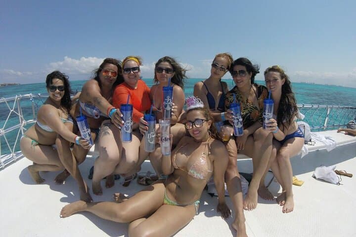 Cancun Catamaran Party to Isla Mujeres — 3–4 Hour Open-Bar Cruise photo 1