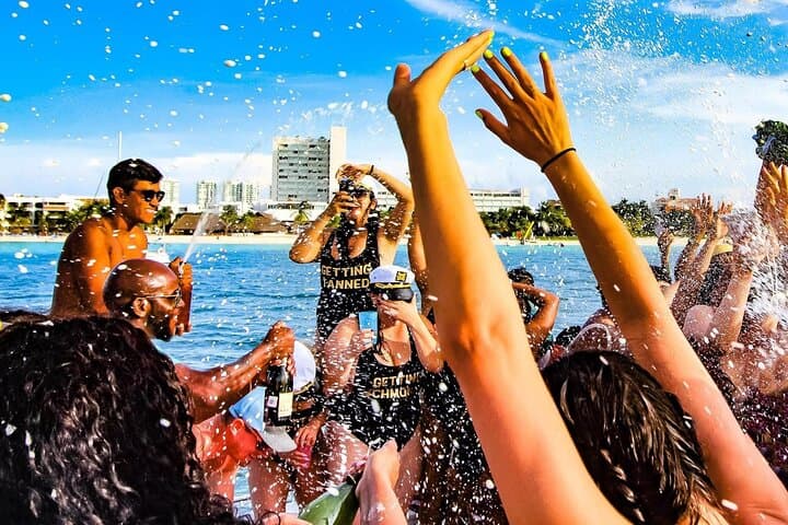 Cancun Catamaran Party to Isla Mujeres — 3–4 Hour Open-Bar Cruise photo 2