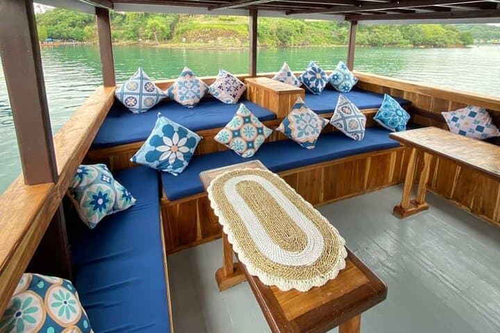 Komodo Private 3-Day Boat Tour: Padar Summit, Pink Beach & Manta Point