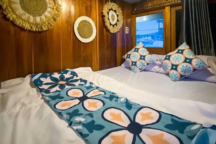 Komodo Private 3-Day Boat Tour: Padar Summit, Pink Beach & Manta Point photo 3