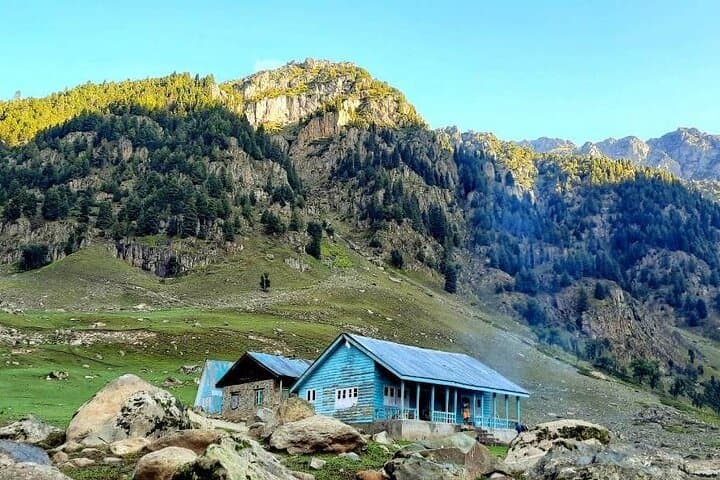 Tarsar Marsar Trek: 10-Day Private Trek from Srinagar to Kolahoi Glacier photo 3