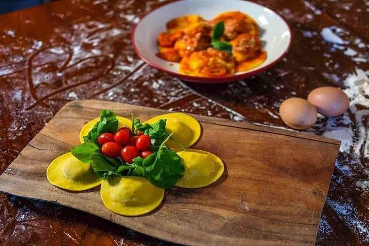 Positano Cooking Class: Make Ravioli & Tagliatelle at a Local Home in Montepertuso photo 3