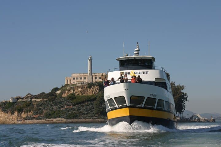 San Francisco Bay Cruise & Double-Decker Night Tour — Alcatraz Views & Open-Top Twilight Bus photo 4