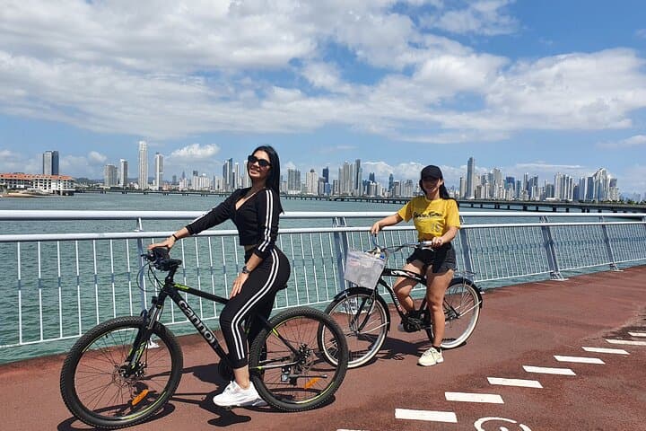 Panama City Bike Tour: Explore the Canal and Casco Viejo by Bicycle photo 5