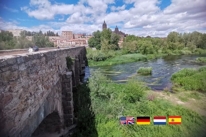 Cycle Salamanca: 2-Hour Historic Bike Tour from Plaza Mayor