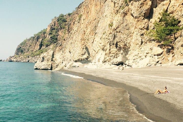 Private Boat Trip from Sfakia to Domata: Remote Beaches, Loutro & Glyka Nera photo 2